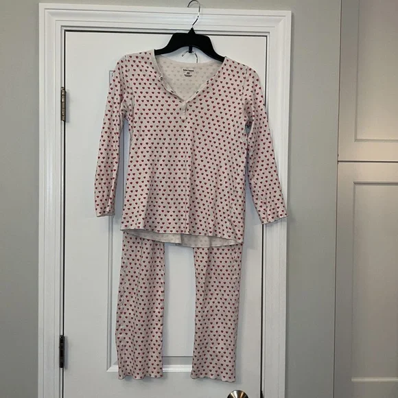 Roller Rabbit Heart pajamas - Picture 4 of 10